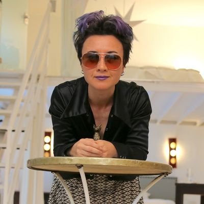 Profile Picture of Dr. Beverly Yuen 阮 Thompson (@snakegrrl) on Twitter