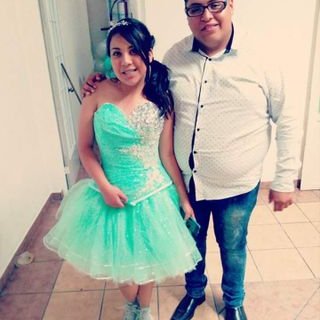 Profile Picture of Aaron Aguilar (@grillo052613) on Twitter