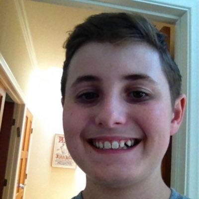 Profile Picture of Max Rosenberg (@maxrulesudrool) on Twitter