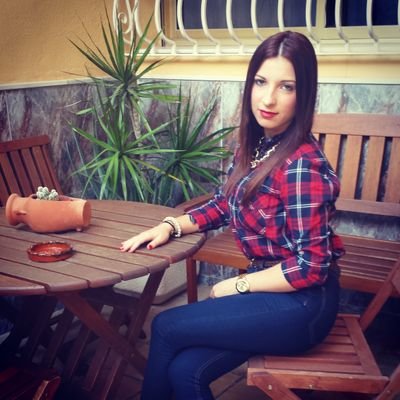 Profile Picture of Rosa Barrera (@Rosa_b7) on Twitter