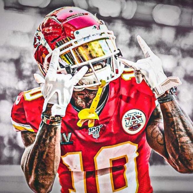 Profile Picture of Andrew🏈 (@andrewpacheco66) on Tiktok