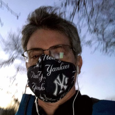 Profile Picture of Carl Zimmer (@carlzimmer) on Twitter