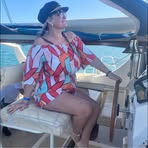 Profile Picture of Lindsay Jane Bird (@lindsay.j.bird) on Facebook