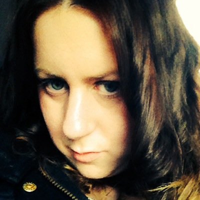 Profile Picture of Kimberly Thomas (@Queenbee4lyfe) on Twitter
