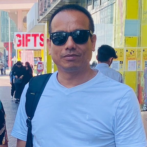 Profile Picture of Robinnewar.com (@robin_2045) on Tiktok