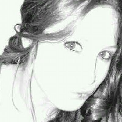 Profile Picture of Danielle Simmonds (@DanielleTanya) on Twitter