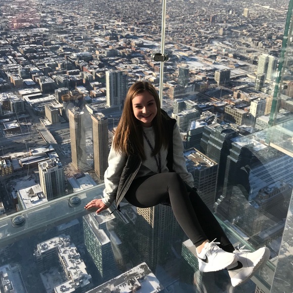 Profile Picture of Paige Lamb (@paigelamb17) on Poshmark