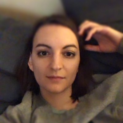 Profile Picture of April Etmanski (@apriletmanski) on Twitter