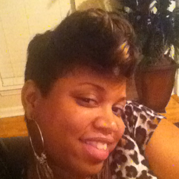 Profile Picture of Faith Hammonds (@sherel) on Poshmark