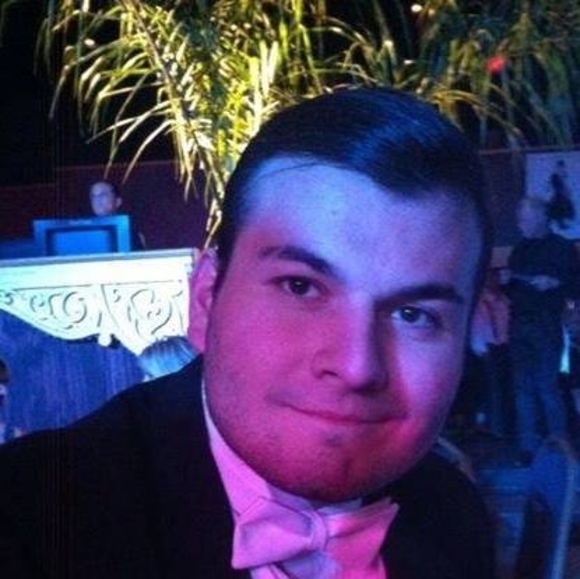 Profile Picture of Theodore Smolinsky (@popcorneater244) on Poshmark