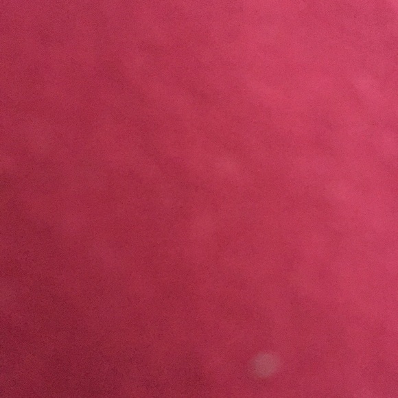 Profile Picture of Isabel Pinnock (@christina375) on Poshmark