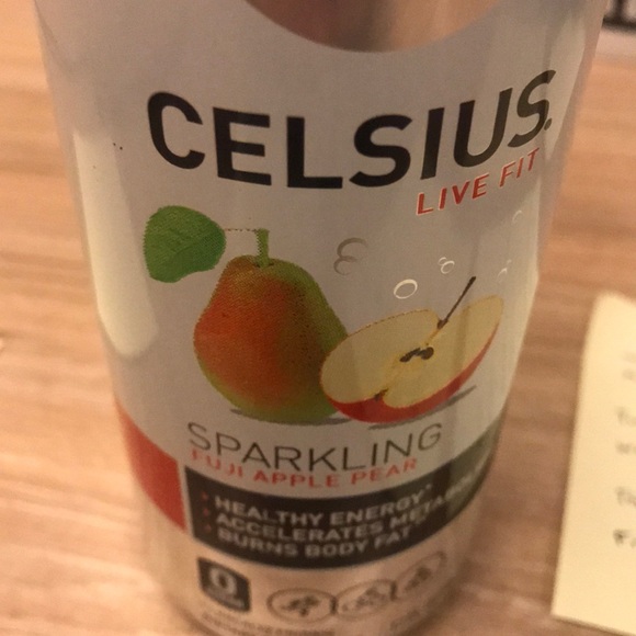 Profile Picture of Adam Davis (@adavis2799) on Poshmark