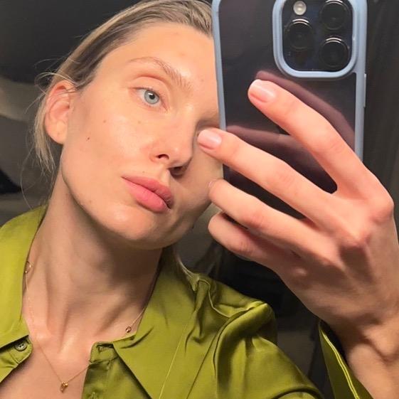 Profile Picture of juliettsky (@juliettsky) on Tiktok