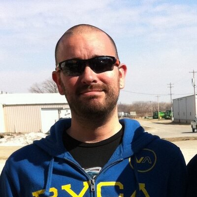 Profile Picture of Scott Mohn (@dobedadsf) on Twitter