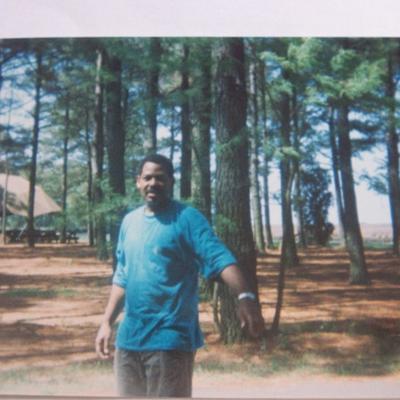 Profile Picture of Gary McCready (@ganniie) on Twitter