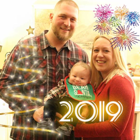 Profile Picture of Donna Hull (@hulld520) on Poshmark