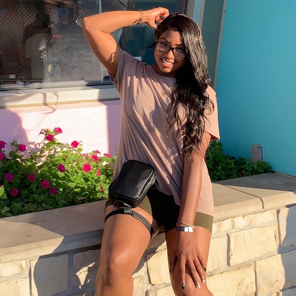 Profile Picture of Trishel Cadogan (@trishelcadogan) on Poshmark