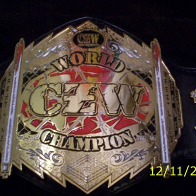 Profile Picture of Zach Marek (@czwrestling1) on Twitter