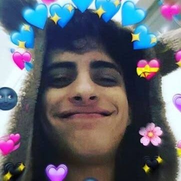 Profile Picture of Um Ser Humano (@JuliaCute12) on Twitter