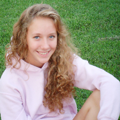 Profile Picture of Isabel Edwards (@turtlenamedtuck) on Twitter