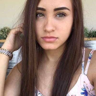 Profile Picture of Cassandra Robles (@Cassand44322166) on Twitter