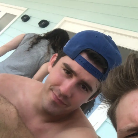 Profile Picture of Cross Lucas (@crosslucas) on Poshmark