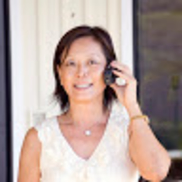 Profile Picture of Winnie Lu (@luwenyi) on Poshmark