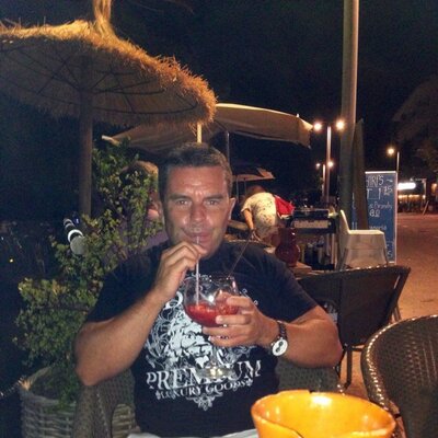 Profile Picture of Andy Nevins (@Nezbins) on Twitter