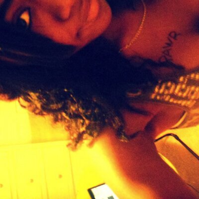 Profile Picture of Amber Chills (@xahbiex) on Twitter