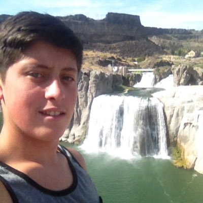 Profile Picture of Andrew Macias (@Drew2Macias) on Twitter