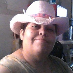 Oralia - Myspace Profile Picture of Oralia (@aquarmarine31) on Myspace