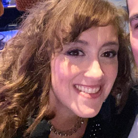 Profile Picture of Barb Jweid (@barbjweid) on Poshmark