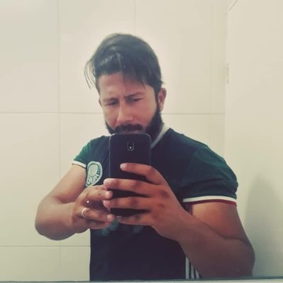 Profile Picture of Erik Mattos  ☝ (@mattosverde) on Twitter