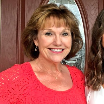 Profile Picture of Renee Pinner (@pinner_renee) on Twitter