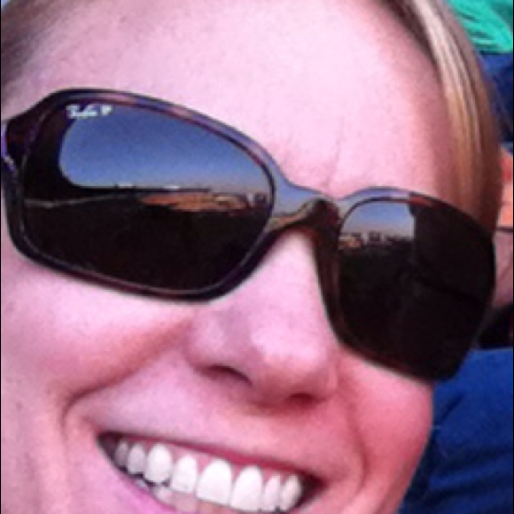Profile Picture of Kris Turner (@kytngirl) on Poshmark