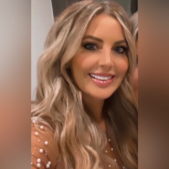 Profile Picture of Jennifer Marchi (@jennamarie1228) on Poshmark