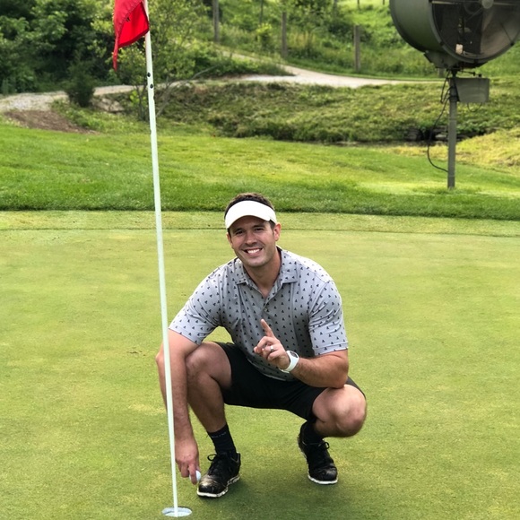 Profile Picture of Chris Finger (@cfinger496mx) on Poshmark