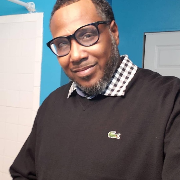 Profile Picture of Dion Watson (@dionwatson123) on Poshmark