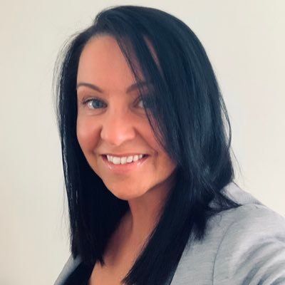 Profile Picture of Lynn Wilson (@lynnwilson77) on Twitter