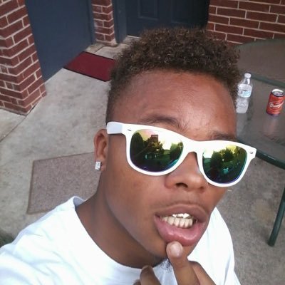 Profile Picture of Tobias Allen (@lowelifephantom) on Twitter