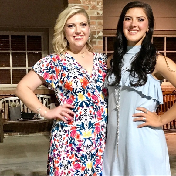 Chessa Gesch - Poshmark Profile Picture of Chessa Gesch (@gesch13) on Poshmark