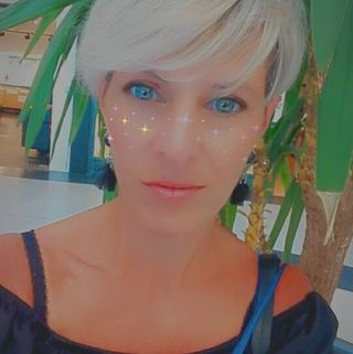 Profile Picture of Coralie Webber (@coralie.webber.7) on Facebook