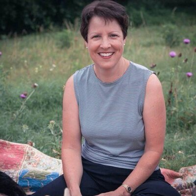 Profile Picture of Nancy Moureau (@piccexcellence) on Twitter