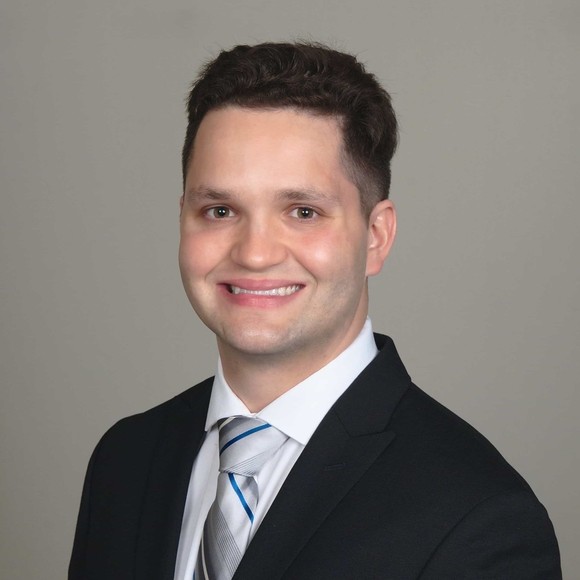 Profile Picture of Domenic Pulito (@sportsman5) on Poshmark