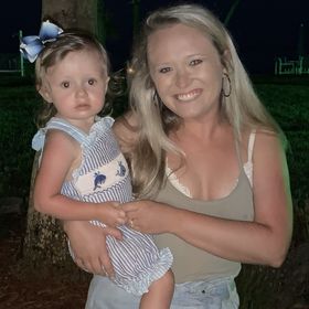 Profile Picture of Tiffany Holland (@tiffanyholland) on Pinterest