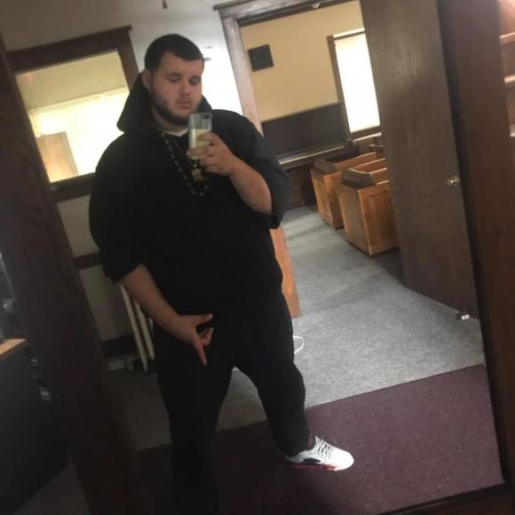 Profile Picture of Jordan Micheals (@gabemulk5) on Poshmark