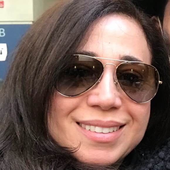 Profile Picture of Nadia Al-aydi (@umbadoori) on Poshmark