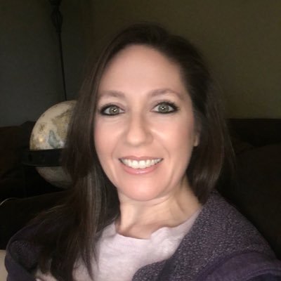 Profile Picture of Lisa Field Dennen (@lmfield624) on Twitter