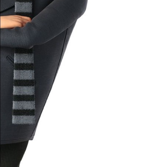 Profile Picture of Luke Carner (@cooksandcrem) on Poshmark