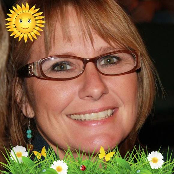 Profile Picture of Melissa Swift (@brmjswift) on Poshmark